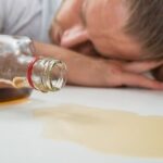 Alkoholizm - objawy i leczenie